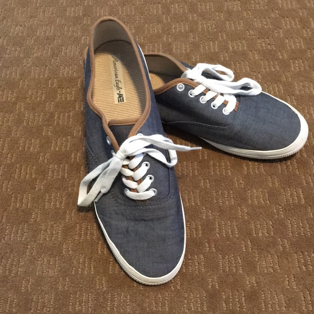 American Eagle lace up flats